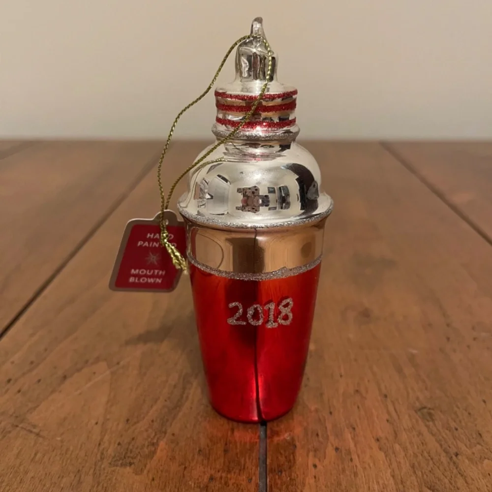 Sur la Table Martini Cocktail Shaker Ornament 2018